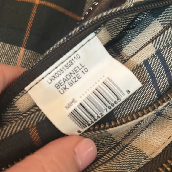 Barbour - Picture 6 of 10